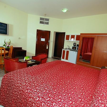 Ramee Guestline Hotel Apartments-1 Abu Dhabi Buitenkant foto